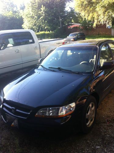 1999 honda accord ex, automatic, 4 door, sunroof, black