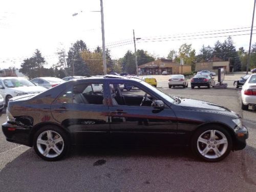 2003 lexus is300 base sedan 4-door 3.0l