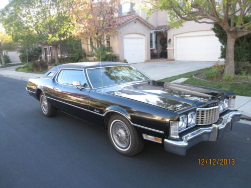 1973 ford thunder bird, t bird, classic, ready to be restored!!