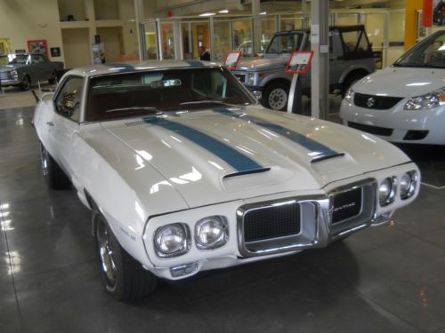 1969 pontiac trans-am tribute