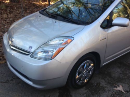 2006 toyota prius, great condition, new hybrid battery $3,000 cost to install