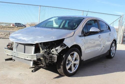 Purchase used 2013 Chevrolet Volt Premium Damaged Rebuilder All ...