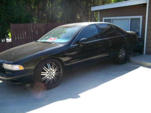 1995 chevrolet caprice classic sedan 4-door 5.7l