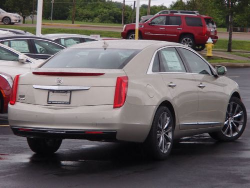 2014 cadillac xts base