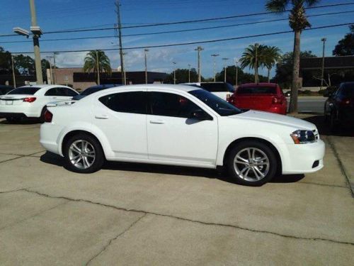 2014 dodge avenger se