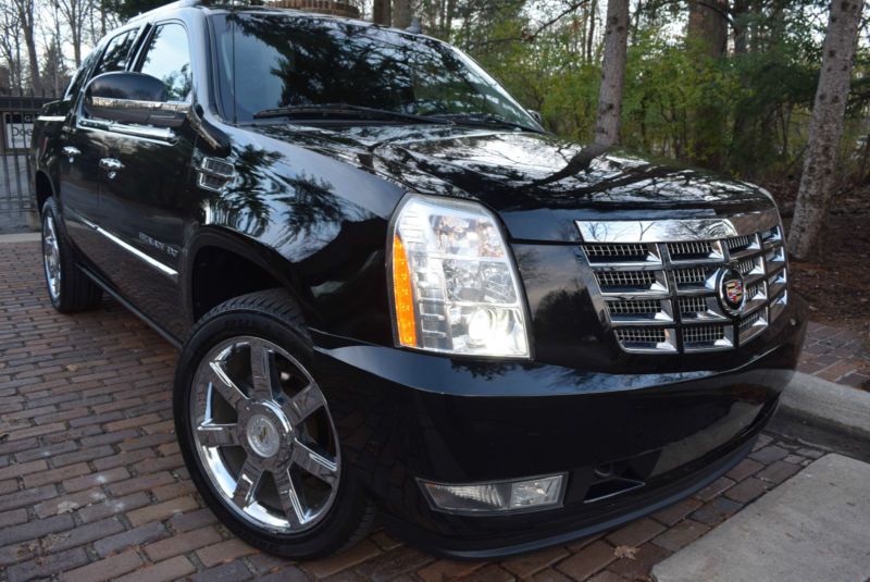 2010 cadillac escalade awd  ext  premium-edition