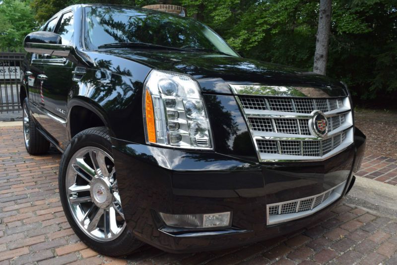 2011 cadillac escalade platinum-edition