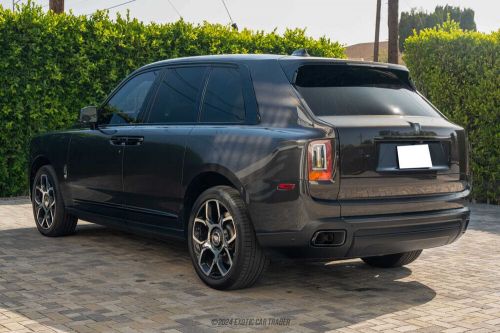 2020 rolls-royce black badge cullinan black badge