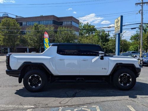 2022 gmc hummer ev e4wd crew cab edition 1