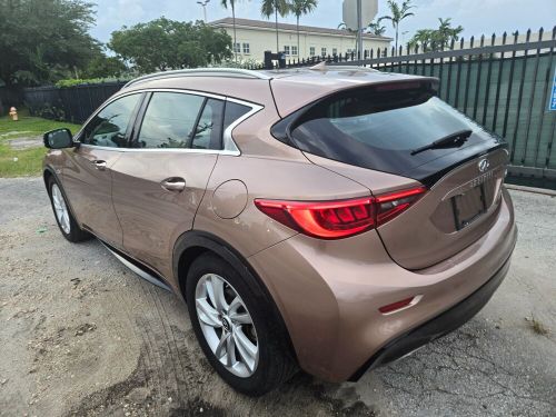 2019 infiniti qx30