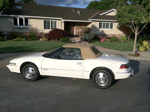 1990 buick reatta base convertible 2-door 3.8l