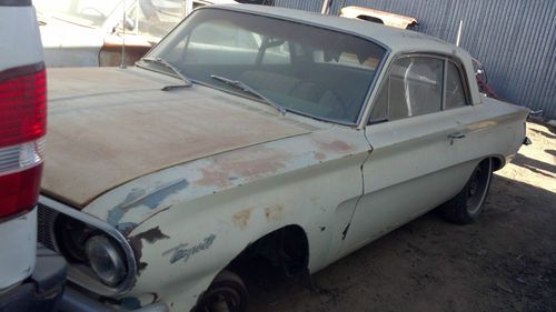 Pair 1961 pontiac tempest  coupe and 4-door