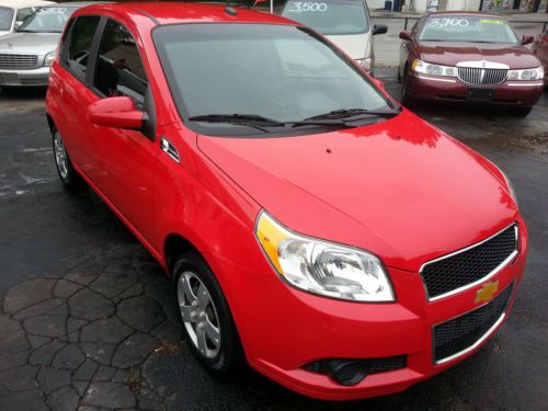 2010 chevrolet aveo5 ls hatchback 4-door 1.6l warranty 35mpg car 5 speed