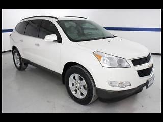 11 chevrolet traverse lt, clean 1 owner with comfortable leather seats!