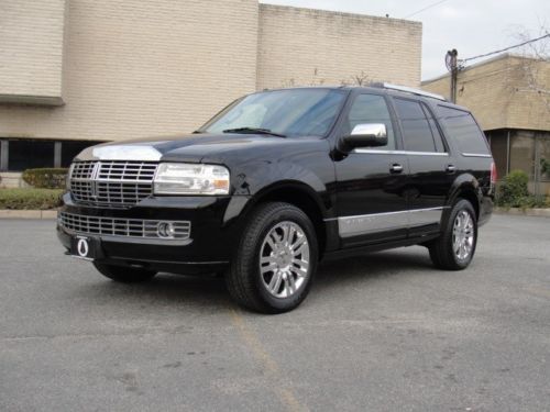 2007 lincoln navigator ultimate, loaded, just serviced