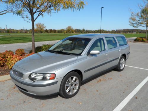 2004 volvo v70 2.5t wagon 4-door 2.5l