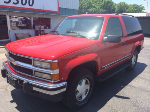 1996 chevrolet tahoe ls sport utility 2-door 6.5l diesel 4x4