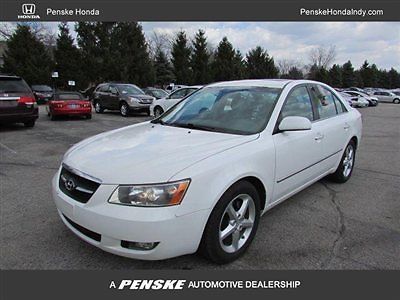 4dr sedan v6 automatic se automatic gasoline 3.3l dohc 24-valve v6 white