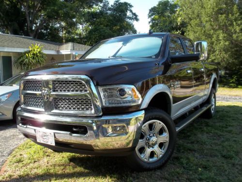 2014 ram 2500 4x4 diesel 1800 miles loaded !