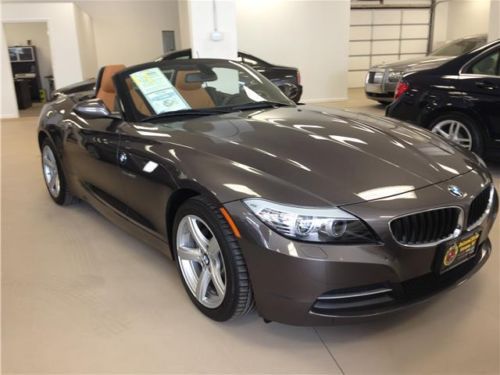 2dr rear-wheel drive roadster, 6-spd, 255 hp hp engine, mpg: 18 city28 highway