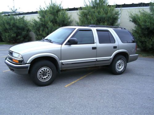 2000 chevy blazer ls 4x4 v6 clean no reserve auction!