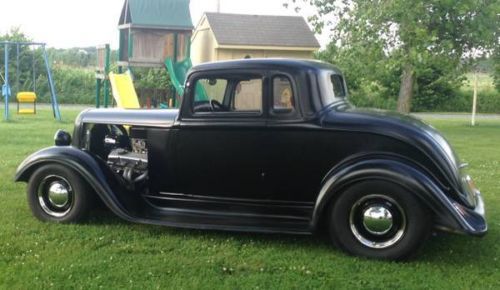 1933 plymouth 5 window coupe