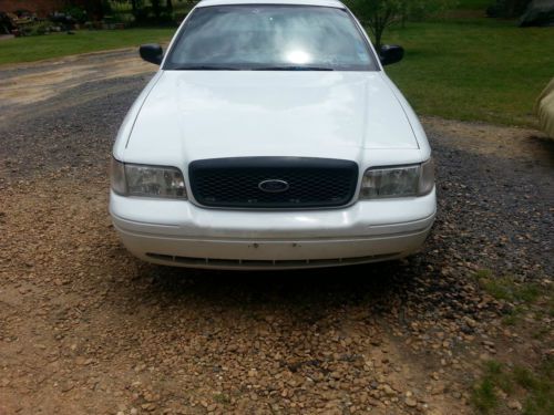 2000 ford crown victoria police interceptor sedan 4-door 4.6l