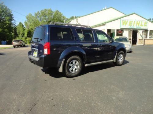 2006 nissan pathfinder se off-road