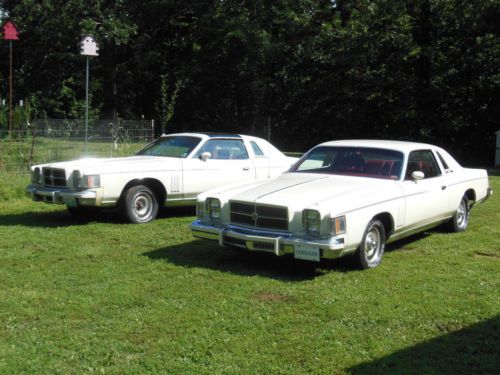 1979 chrysler 300 9,8xx miles t-tops (2)