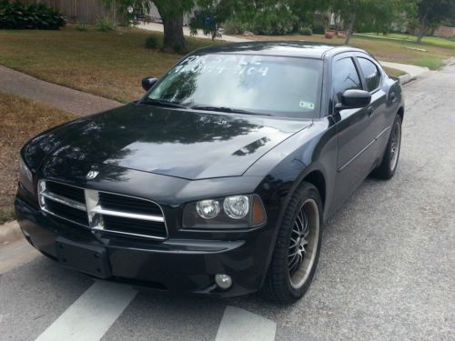 2010 dodge charger sxt sedan 4-door 3.5l