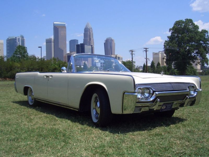 1961 lincoln continental 4 door convertible