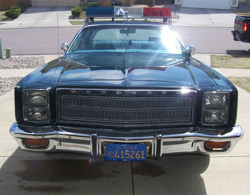 1978 plymouth fury salon sedan 4-door 7.2l