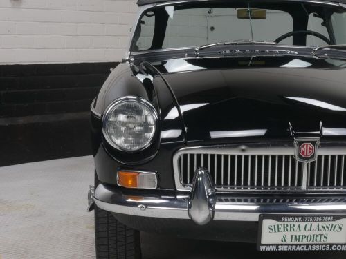 1966 mg mgb