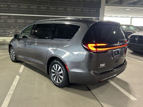 2021 chrysler pacifica touring l