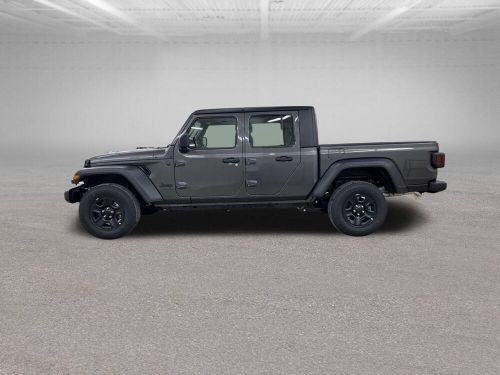 2024 jeep gladiator sport