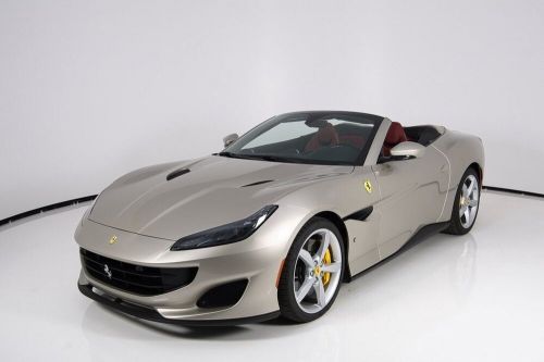 2019 ferrari portofino .