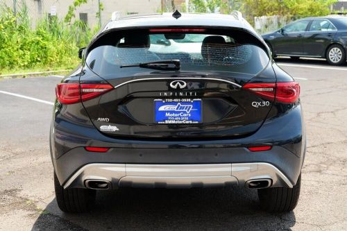 2017 infiniti qx30 premium