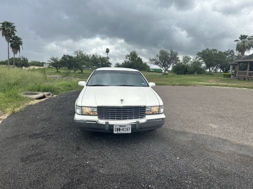 1996 cadillac fleetwood base