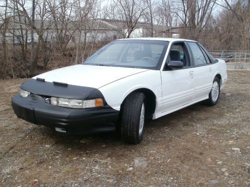 1996 oldsmobile cutlass supreme 3.1 v6 auto cheap commuter gas saver like lumina