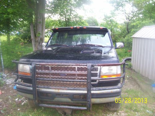 1996 ford bronco xlt 5.8l **low miles**