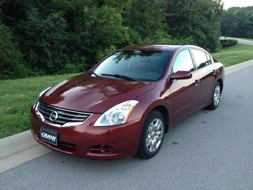 2010 nissan altima 2.5 s sedan, tuscan sun, 55,000 miles!