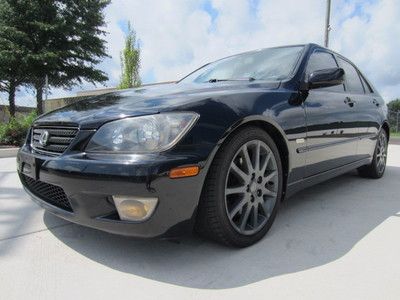 2004 lexus is 300 sedan 5 speed rare sportdesign pckg blk/blk hid clean loaded!!