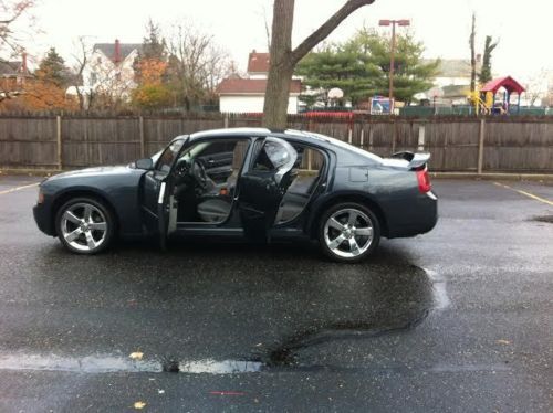 2008 dodge charger se sedan 4-door 3.5l