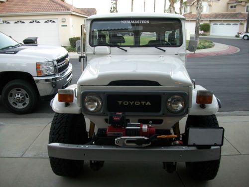 1982 toyota fj40