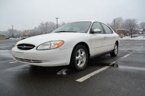 2003 ford taurus se white exterior grey leather interior