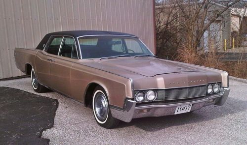 1967 lincoln continental 4-door sedan - 42,000 miles!