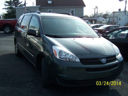 2004 toyota sienna le mini 8 passenger van 3.3l 81k miles runs drives perfect nr