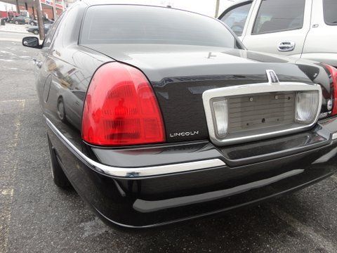 2007 lincoln town car executive l