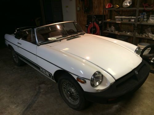 Low mile mgb roadster - priced to sell fast