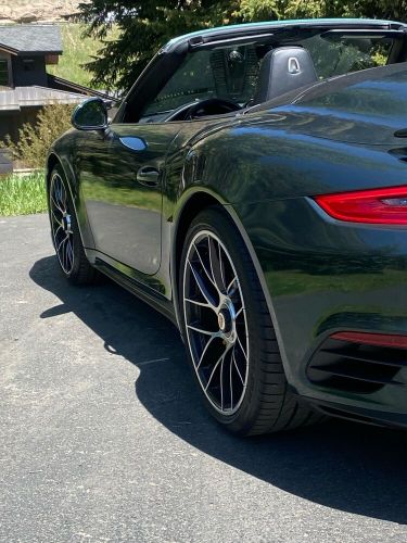 2017 porsche 911 turbo